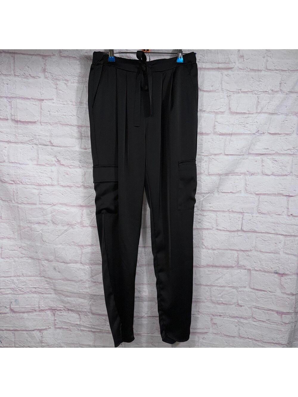 Tahari Women's Black Cargo Pants Medium